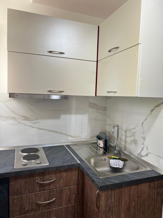 New Bazaar Cane Apartment 3 Tiran Dış mekan fotoğraf